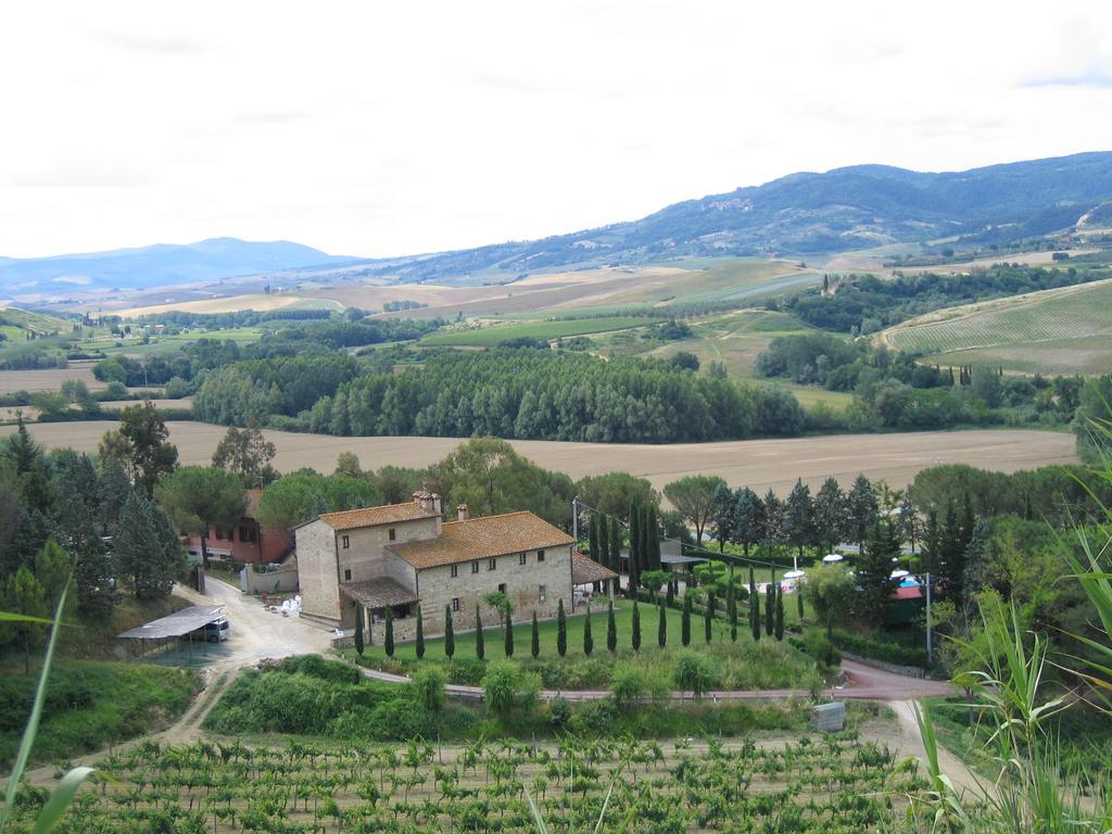 Azienda Agricola E Agriturismo Vallorsi Terricciola Exterior foto